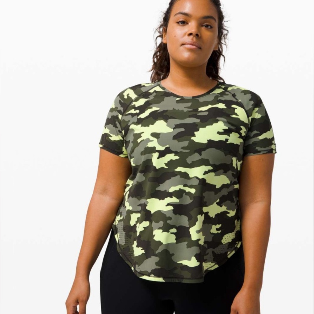 Lululemon Athletica UVP Run Short Sleeve Green